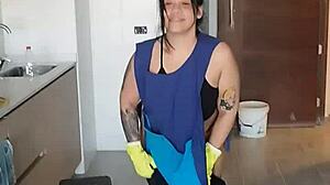 My Boss Asks Me to Suck His Cock at Work