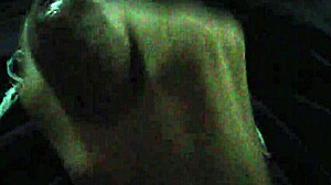 uma punheta rapidinha