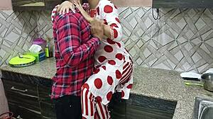 Stepmom Saara Assfucked In Kitchen