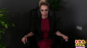 omg this cfnm milf is sucking and jerking my cock so close up 😈