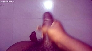 looking for friendship contact on whatsapp