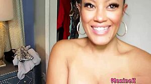 Maxine X's Double Vag Session