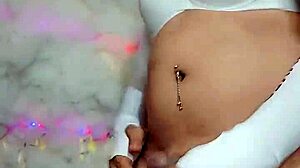 rica blanca trans jerks off cock