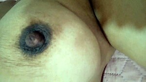 Beautiful milf fingers wet pussy!