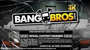 savannah bond returns with shaved pussy scenes