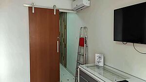 My Employee Pushed Me Holding The Ladder And Got A Hard On And In Order Not To Lose His Job He Had To Fuck My Ass Luna Oliveira E Vagninho