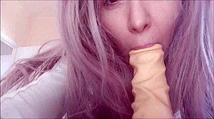 my little 18+ ass would like to try what you can do