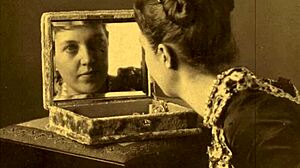 Vintage Lesbians Engage in Intense Muff Diving