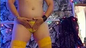 Look At Hotwife Steffi's Big Pussy Lips Dancing In This Amateurs Compilation!