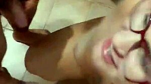 dono do carrinho trata bem pra comer mulher