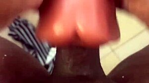 Amateur Bodybuilder Sneaks BBC Into White Pussy With Toy In Bathroom