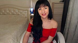 Helga Muah Aka Jessy So Sexy In Red Striptease & Pussy Please 2018-November 15