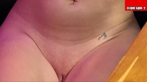 Loira safada goza com vibrador na buceta