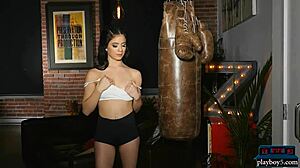 Stunning Milf Babe With Ass And Titties Showing Off