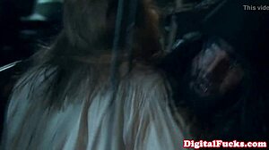 Jesse Jane in Close-Up FFM Threeway