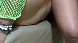 i enjoy meeting strangers at the glory hole