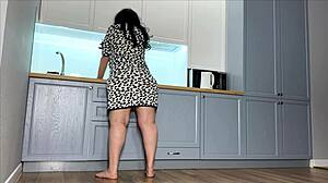 Mature Stepmom Spread Her Ass and Stepson Took Advantage of It for Taboo Sex
