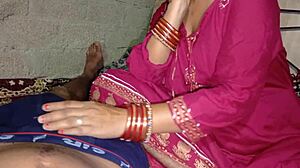 हॉट इंडियन स्टेप सिबलिंग्स की पहली एनल सेक्स