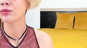 white girl loves sloppy deepthroat milkybabes