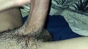 i'm eyaculatin hot cum from my 22cm cock into her wet pussy