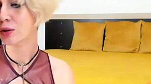 white girl loves sloppy deepthroat milkybabes