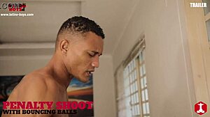 ラフなペナルティシュート、弾むボールとデカチンポ！