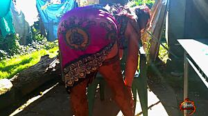 Klaudia Ambergirl enjoys a solo outdoor session in stockings.