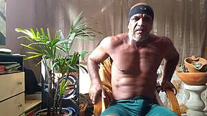 brazilian bear pornstar with fat cock masturbating!