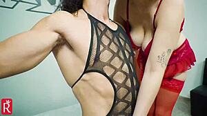 Curvy Milf Pegging in Amazon Position with Anal Cum