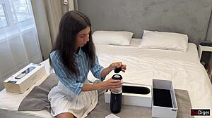 I received a powerful cumshot from my new toy svakom alex neo 2