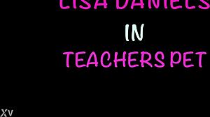 Lisa Daniels Gets Facial From Dillinger!