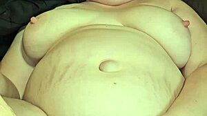 Wet pussy gets foot fucked