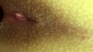 Blondýnský amatérský pár se oddává vášnivému sexu v hotelu