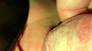 Sabrinafoxy sucks cock in hotel