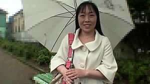 sweet asian mom gets anal fucking on bed