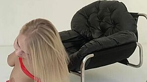 Behind Scenes Candid Filming Reveals Milf Pussy And Legs