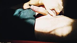 bad wolf28 gives handjob at sunset