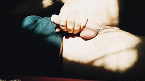 bad wolf28 gives handjob at sunset