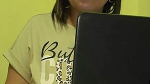 Mi Madrastra Se Aprovecha Que Repruebo Los Cursos Y Me Amenaza Que Me Va Acusar Con Mi Papa!