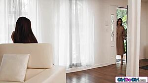 I'm Straight But Craving Lesbian Neighbor's Touch With Strapon