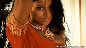 i'm a snake loverr from the far east