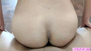 stepsister twerks and gets rubbed