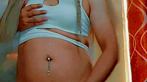 I am masturbating so good as a rich transsexual