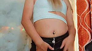 I am masturbating so good as a rich transsexual