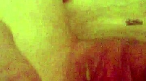 Pussy got filled up with creampie