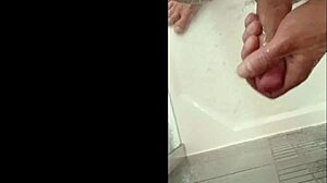 showering my dick with blonde bodybuilder