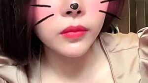 girl masturbates big tits on bigo live