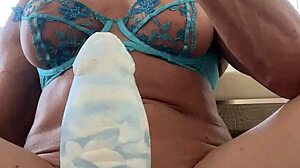 yes it fits and feels so good in my pussy