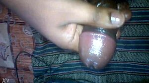 mallu guy oily cock cumshot on oiled body