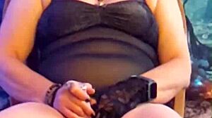 Hotwife Steffi dances pussy intensely on birthday